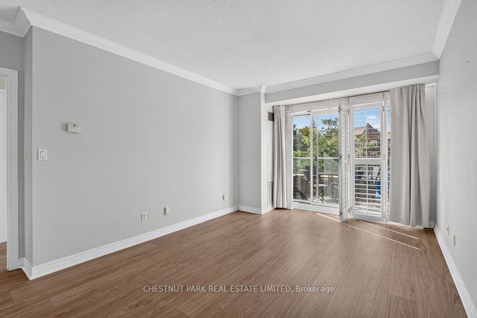 100 Promenade Circle 205, Vaughan, ON L4J 7W7 – photo 2