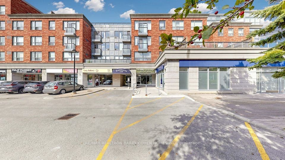 7398 Yonge Street 308, Vaughan, ON L4J 8J2 – photo 3