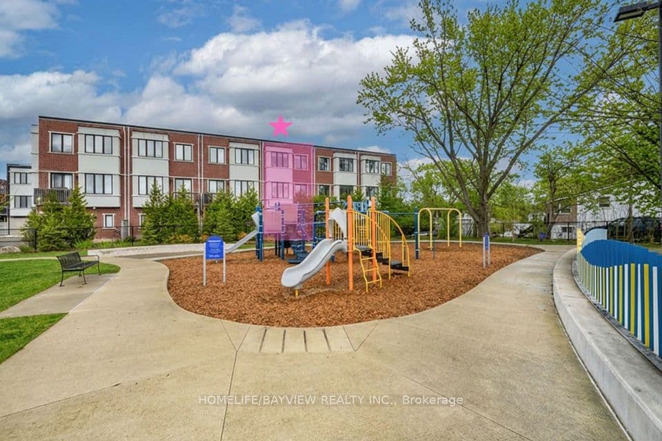 12 Genuine Lane, Richmond Hill, ON L4B 0E5 – photo 3