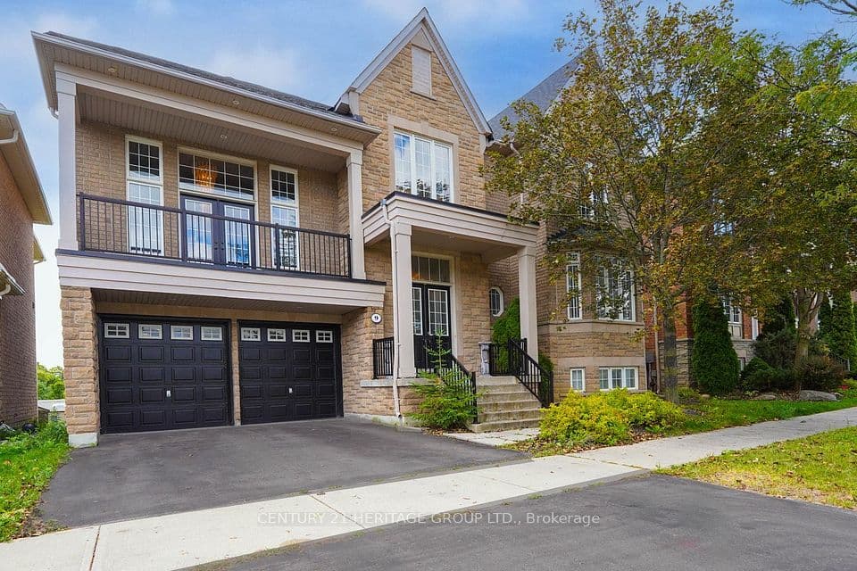 9 Alpaca Drive, Richmond Hill, ON L4E 0E6 – main photo