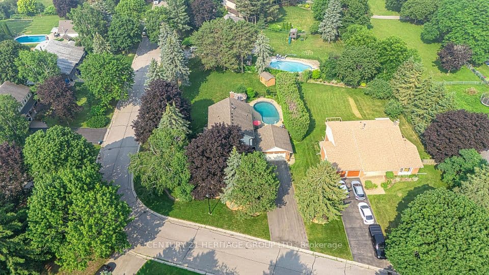 25 Grant Court, East Gwillimbury, ON L9N 0Z3 – main photo