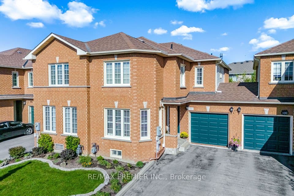 102 Pinedale Gate 66, Vaughan, ON L4L 8X3 – main photo