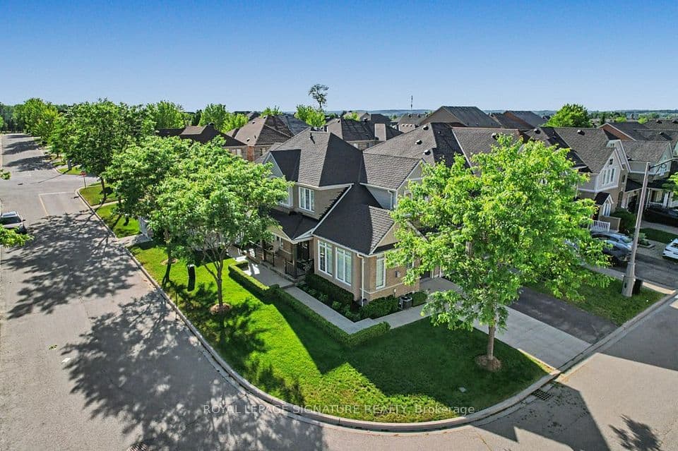 22 Ulson Drive, Richmond Hill, ON L4E 4V6 – photo 3
