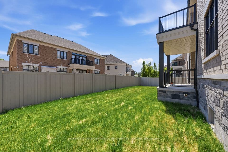 19 Little Celeste Court, Vaughan, ON L6A 4Z7 – photo 3