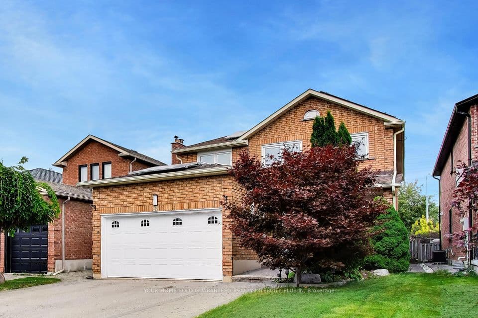 27 Via Nova Drive, Vaughan, ON L4L 7P9 – photo 2