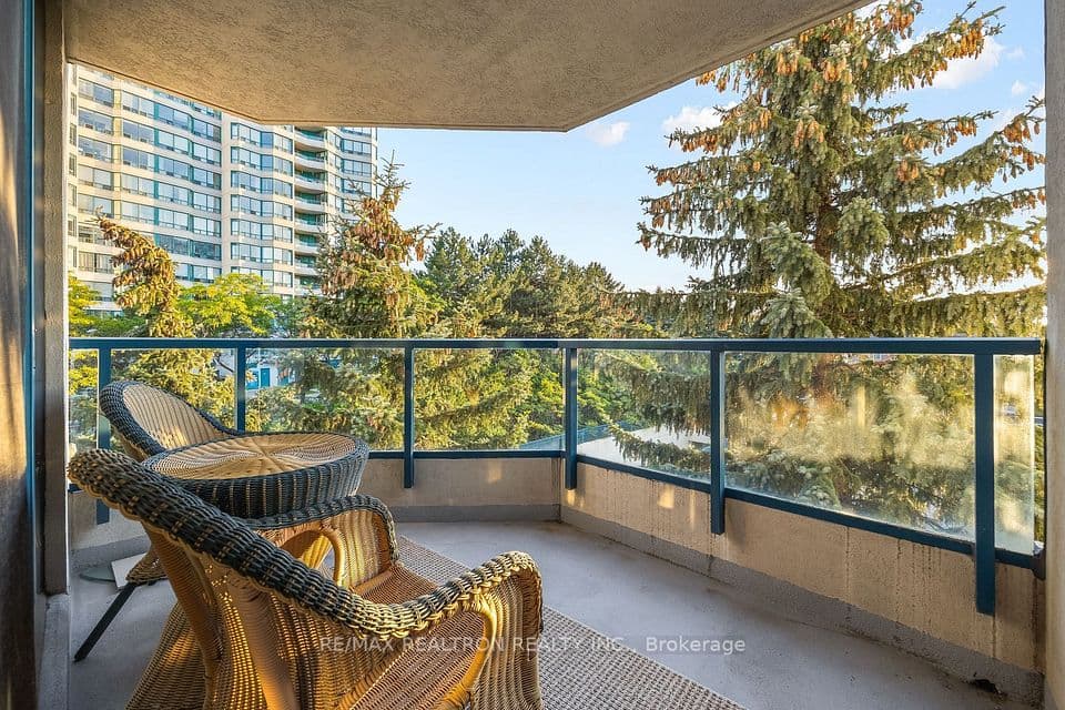 7300 Yonge Street 510, Vaughan, ON L4J 7Y5 – photo 2