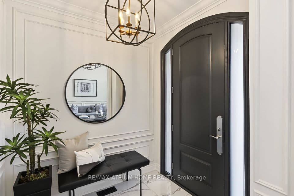 351 Reg Harrison Trail, Newmarket, ON L3X 0M2 – photo 2