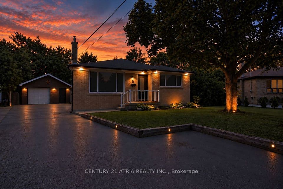 64 Cartier Crescent, Richmond Hill, ON L4C 2N4 – main photo