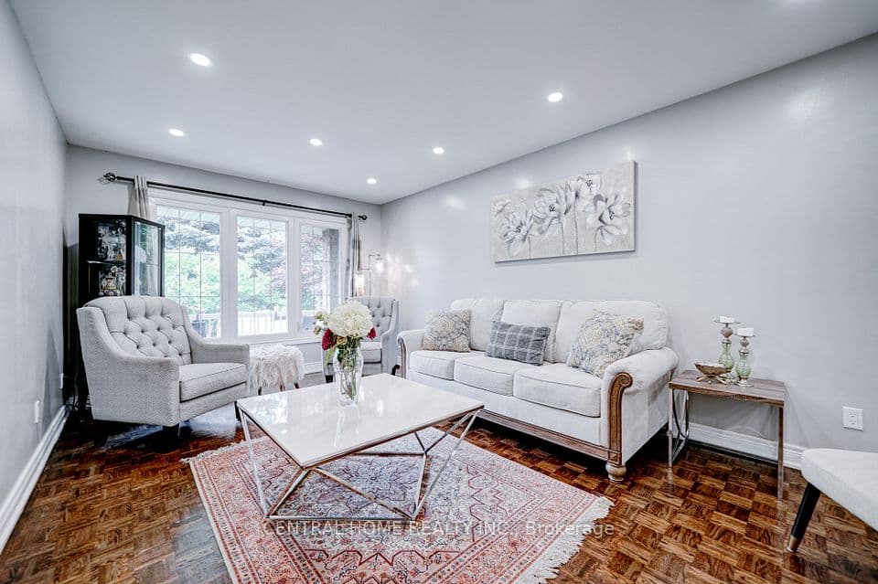 293 Worth Boulevard, Vaughan, ON L4J 7V9 – photo 3