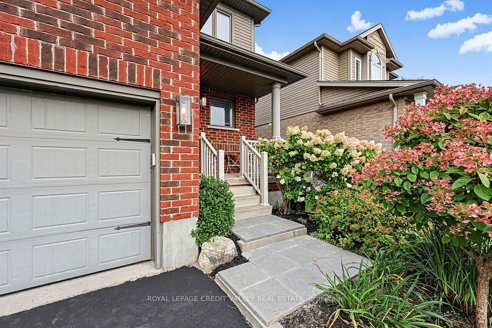 247 Church Street N, New Tecumseth, ON L9R 0G4 – photo 2