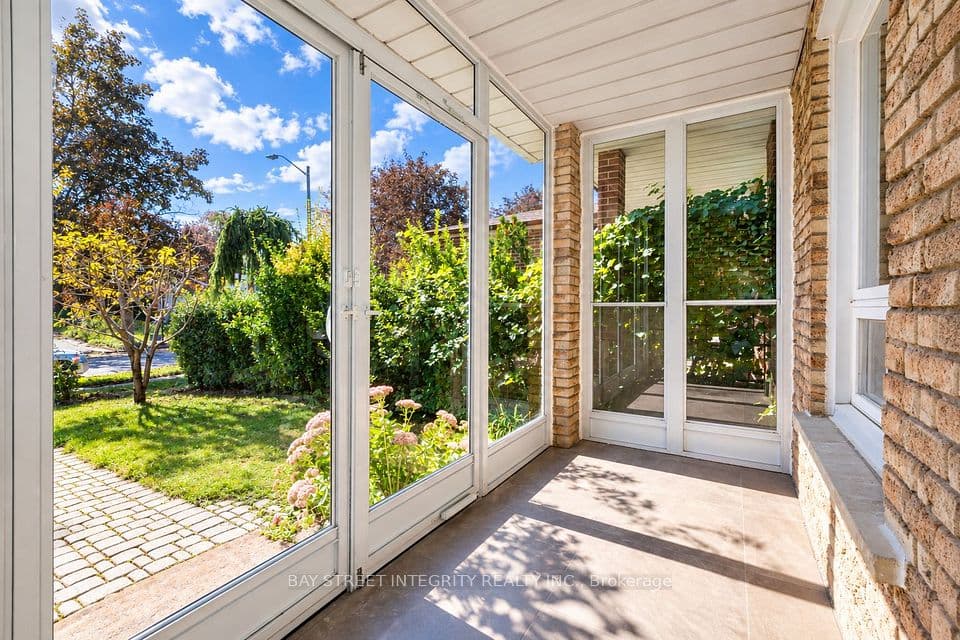 12 Charnwood Place, Markham, ON L3T 5H3 – photo 3