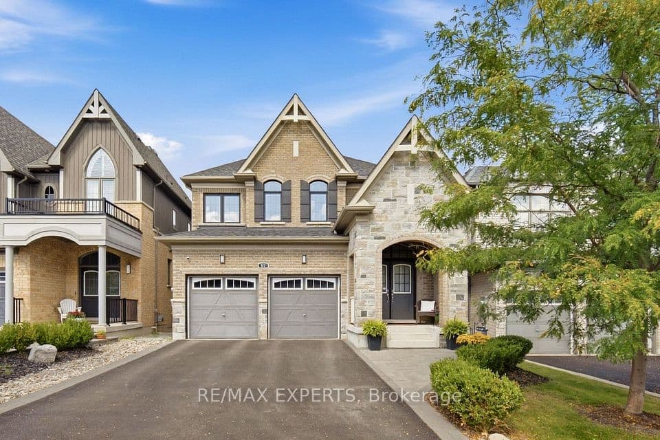 69 Leaden Hall Drive, East Gwillimbury, ON L9N 0R5 – main photo