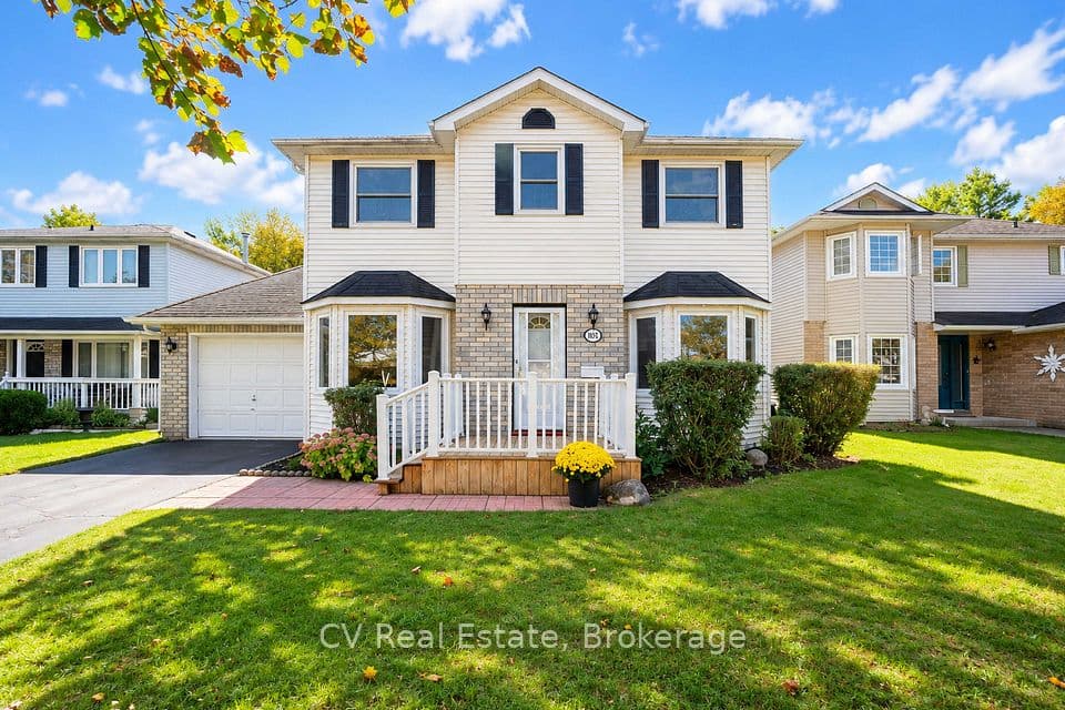1025 Maclean Street, Innisfil, ON L9S 1V8 – main photo
