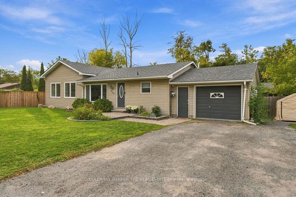 968 Metro Road N, Georgina, ON L4P 3E9 – main photo