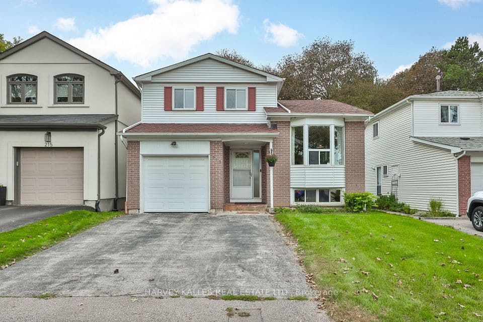 213 Simonston Boulevard, Markham, ON L3T 4M3 – photo 2
