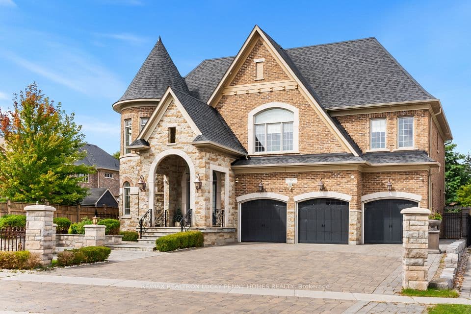 16 Rinas Avenue, Markham, ON L6C 0N7 – main photo
