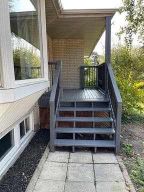 886 Srigley Street, Newmarket, ON L3Y 1X7 – photo 2