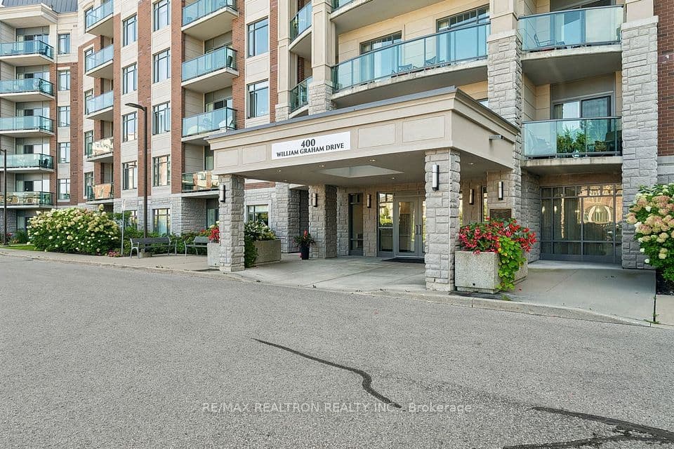400 William Graham Drive 208, Aurora, ON L4G 1L7 – photo 3