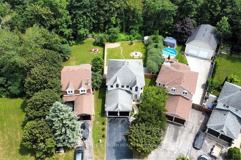 1077 CORRIE Street, Innisfil, ON L9S 1T7 – photo 2