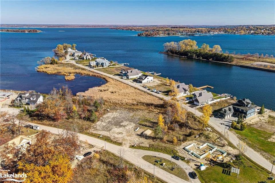 9 SWAN Lane 44, Tay, ON L0K 1R0 – photo 3