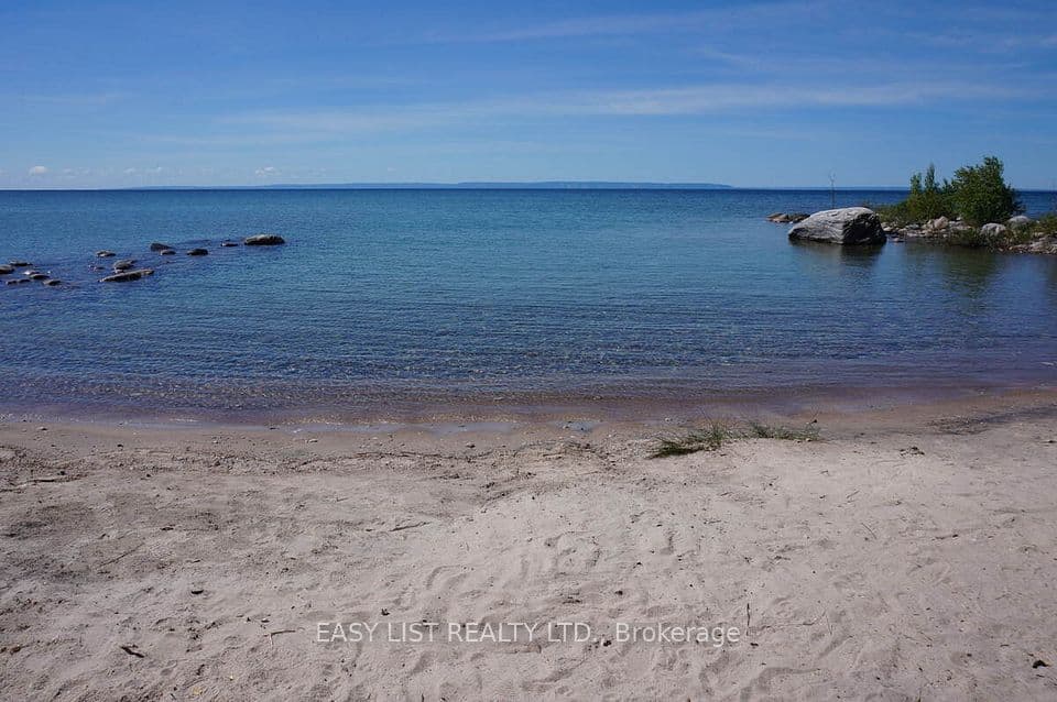 1536 Tiny Beaches Road N, Tiny, ON L9M 0J2 – main photo