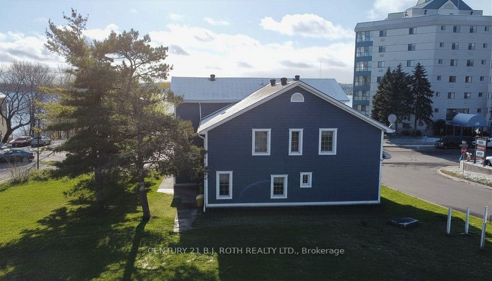 194 Dunlop Street E, Barrie, ON L4M 1B4 – photo 3