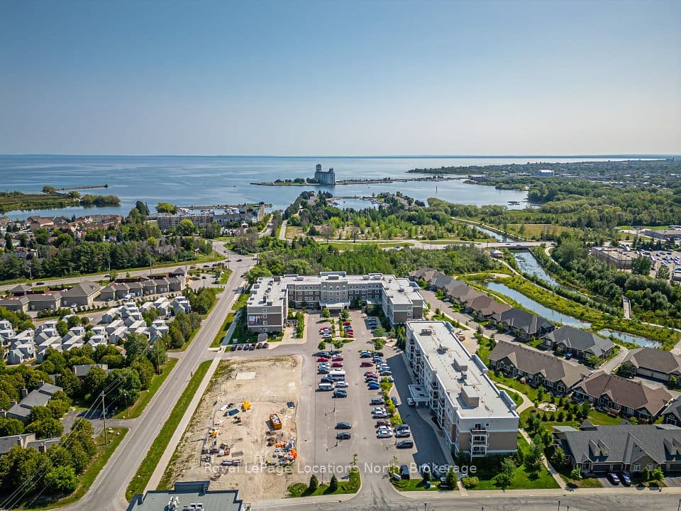 4 Kimberly Lane 422, Collingwood, ON L9Y 5B4 – photo 2
