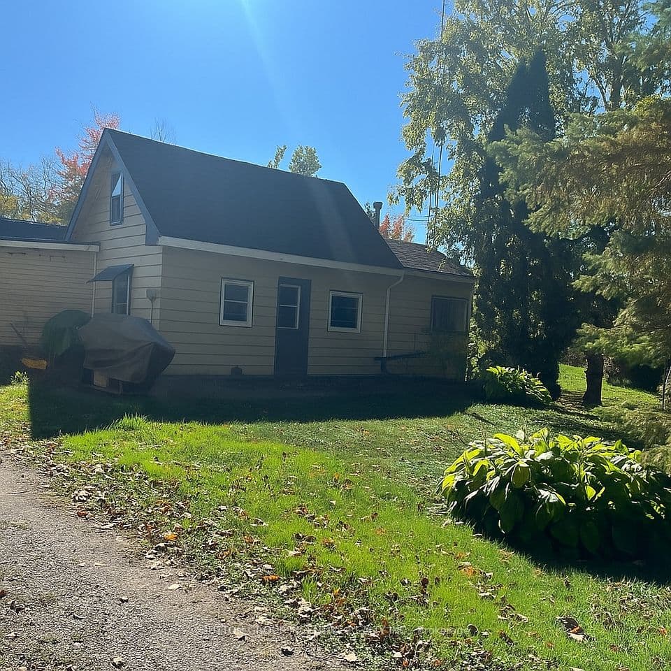 4075 Airport Road, Ramara, ON L3V 0K6 – main photo