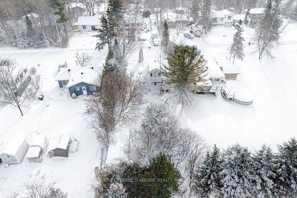 250 Kingfisher Avenue, Tay, ON L0K 1R0 – photo 3