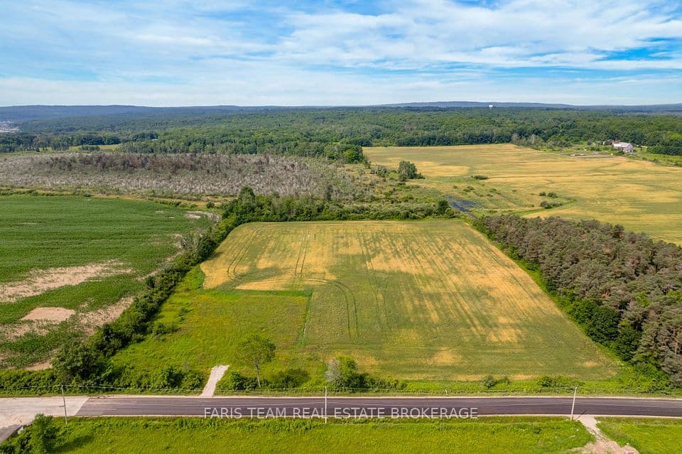 570 Curry Road, Penetanguishene, ON L9M 2C8 – photo 2