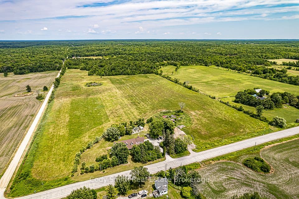 2059 Upper Big Chute Road, Severn, ON L0K 1E0 – photo 2