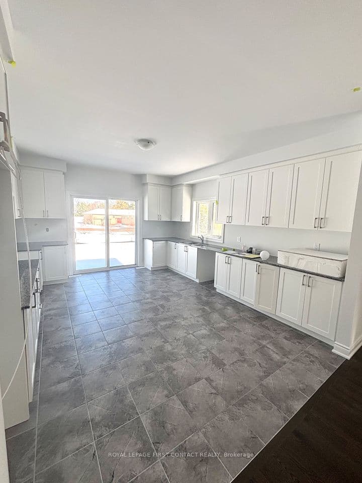 6 Misty Ridge Road, Wasaga Beach, ON L9Z 0R8 – photo 2