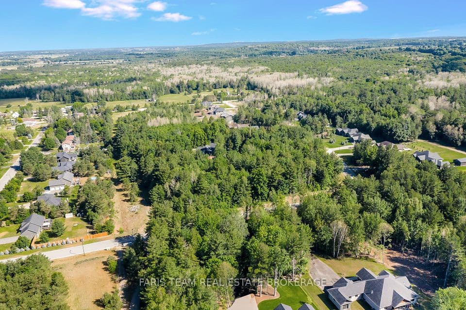 37 Marni Lane, Springwater, ON L0L 2K0 – photo 2
