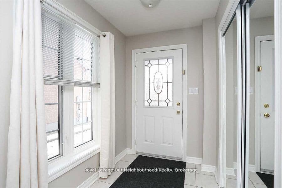 83 Cloughley Drive N, Barrie, ON L4N 9T8 – photo 2