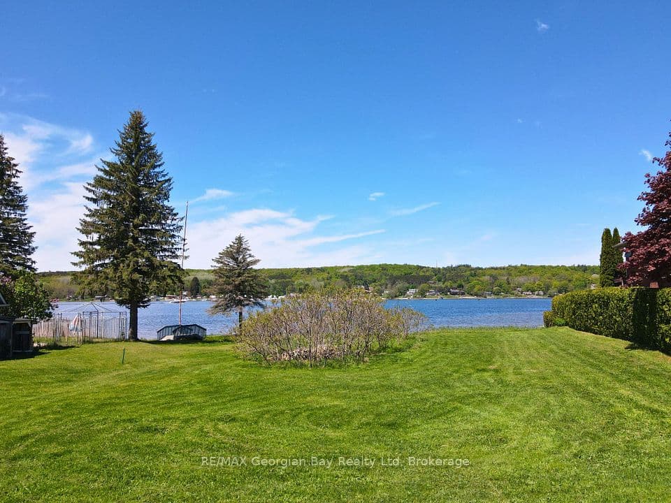 46 Beck Boulevard, Penetanguishene, ON L9M 1E2 – main photo