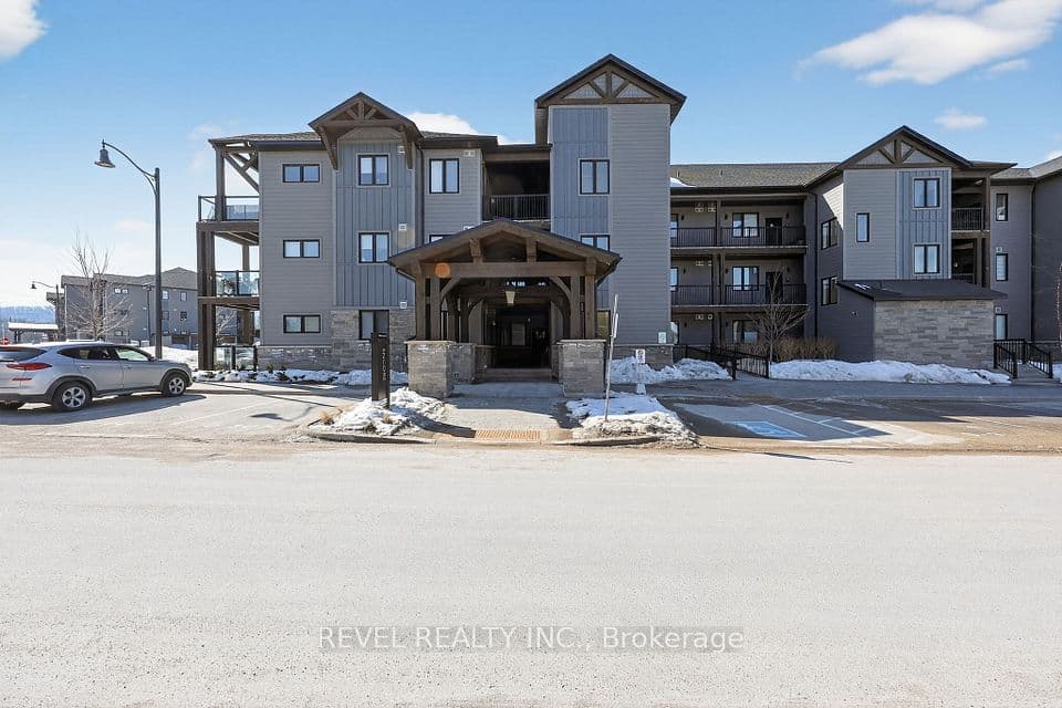 10 Beausoleil Lane 306, Blue Mountains, ON L9Y 2X5 – main photo