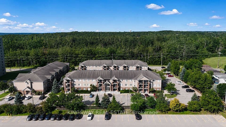 41 Coulter Street 19, Barrie, ON L4N 6L9 – main photo