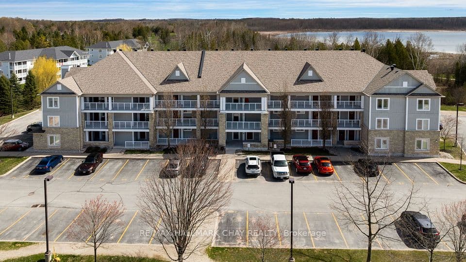 40 Mulligan Lane 307, Wasaga Beach, ON L9Z 0C5 – photo 2