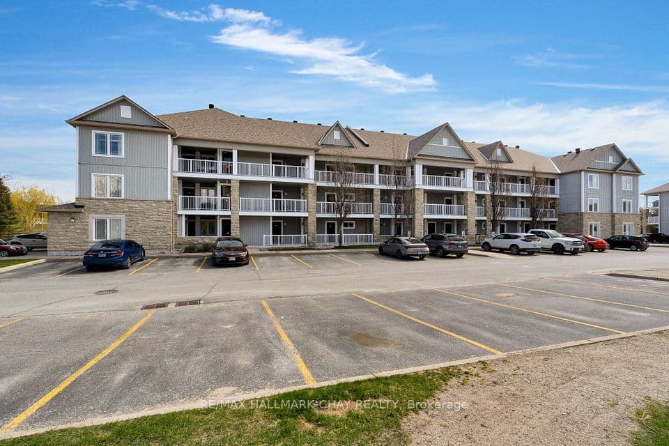 40 Mulligan Lane 307, Wasaga Beach, ON L9Z 0C5 – photo 3