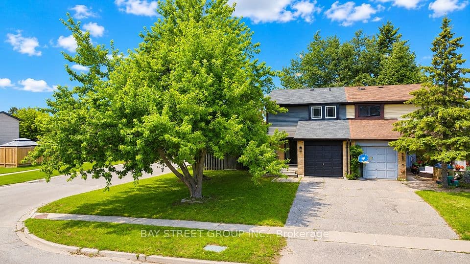 245 Browning Trail, Barrie, ON L4N 5C9 – main photo