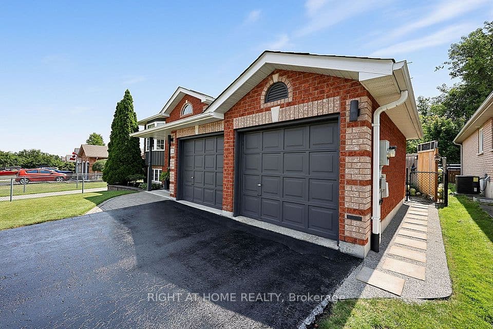 23 Osprey Ridge Road, Barrie, ON L4M 6P2 – photo 3