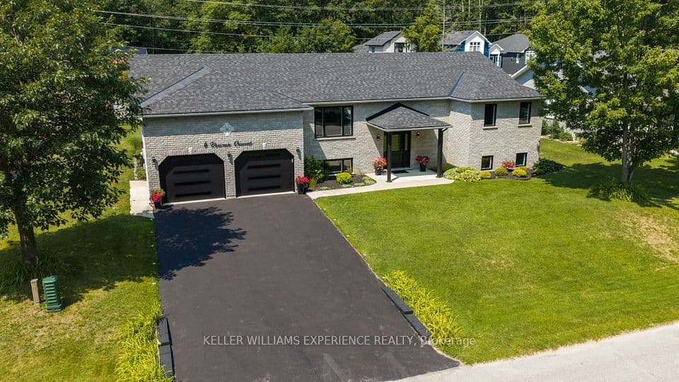4 Downer Crescent, Wasaga Beach, ON L9Z 1B9 – main photo
