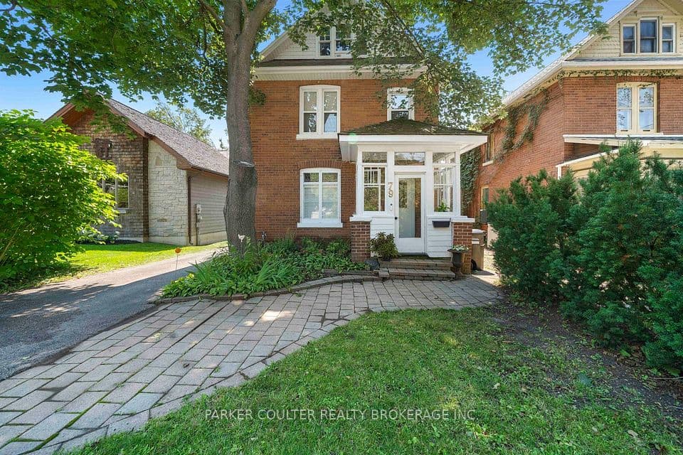 79 Blake Street, Barrie, ON L4M 1C2 – main photo
