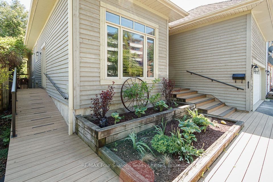 121 Elm Street, Collingwood, ON L9Y 3J3 – photo 3