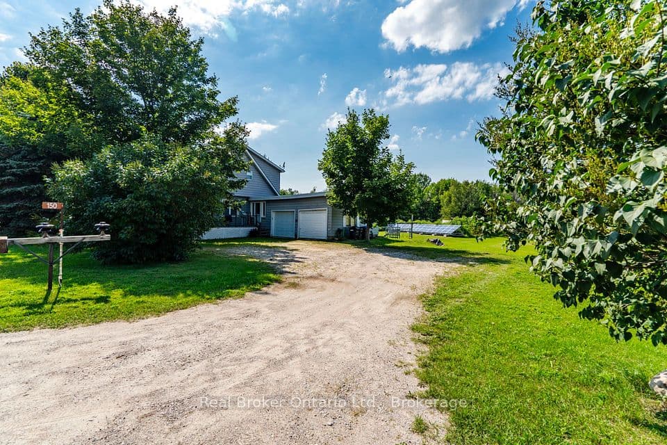 150 Lafontaine Road E, Tiny, ON L9M 2H7 – main photo