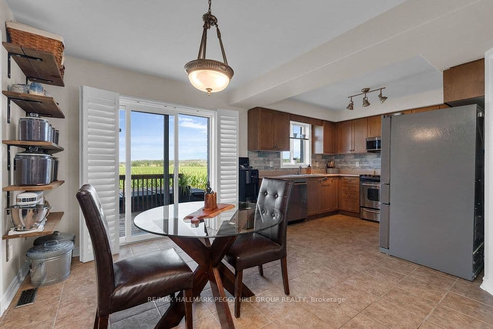 34 Knox Drive, Springwater, ON L0L 1P0 – photo 2