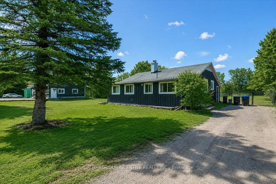 1823 Coopers Falls Road, Ramara, ON L0K 2B0 – main photo