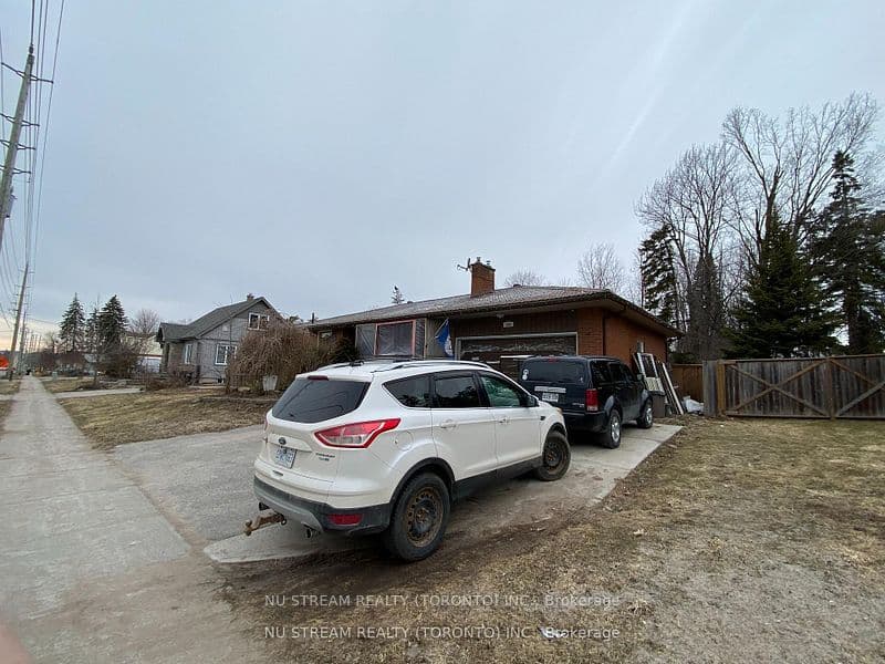 536 Big Bay Point Road, Barrie, ON L4N 3Z2 – photo 2