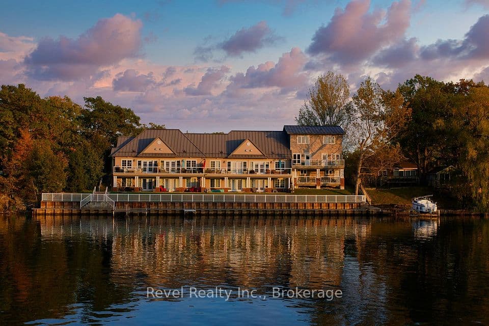 4-64 RIVER RD EAST River Road E 4, Wasaga Beach, ON L9Z 2L1 – main photo
