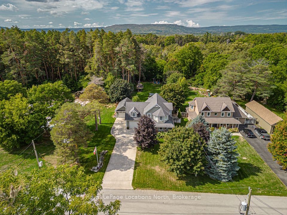 19 Melville Street, Clearview, ON L0M 1P0 – photo 3